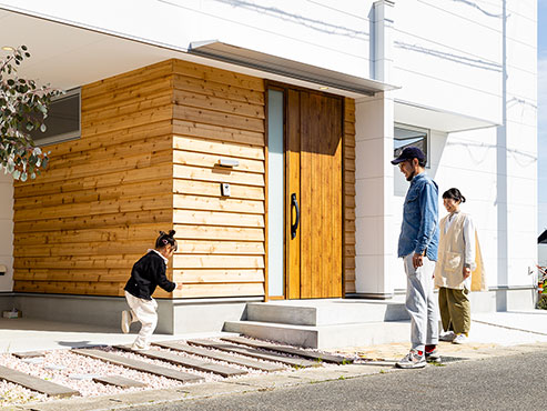 おしゃれな玄関アプローチ