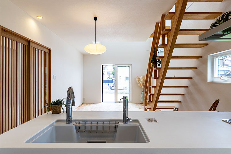 インナーガレージと中庭