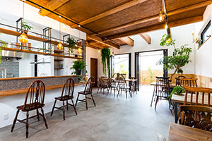 ピザ窯のあるフレンチシャビーなお家